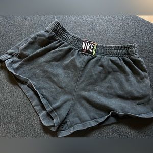 Vintage style Nike Shorts 💕